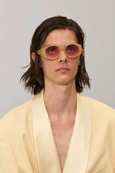 Look 75